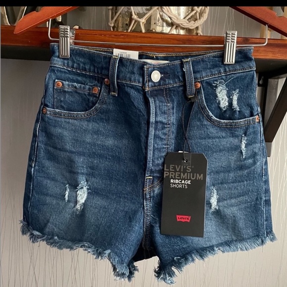 Levi’s Ribcage High Rise Distressed Ripped Denim Jean Short 77879-0012 - Picture 2 of 13